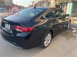Chrysler 200